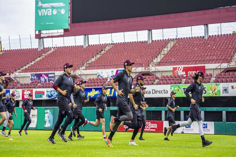 Machorro y Tomateros de Culiacán trabajan fuerte por el más alto objetivo