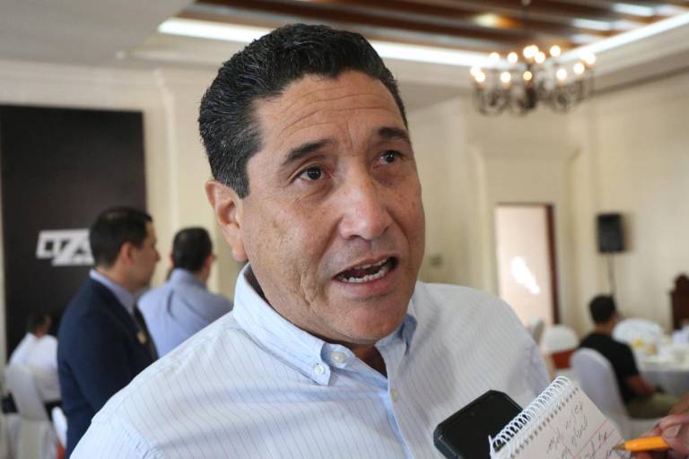Comuna buscará reasignar recurso para pagar demandas, dice Martín Pérez