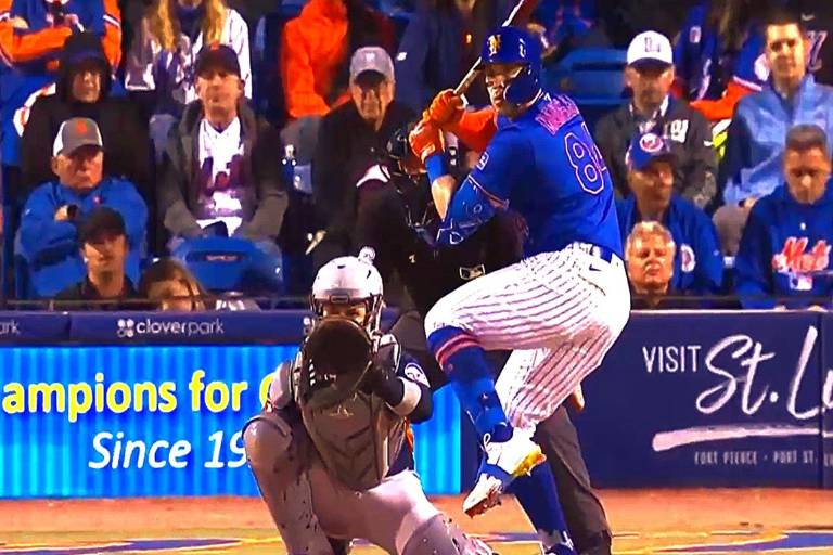 Joey Meneses conecta doblete en derrota de los Mets