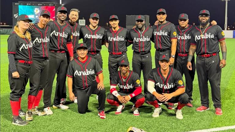 Arabia Wolves logró una apretada victoria sobre los Mid East Falcons.