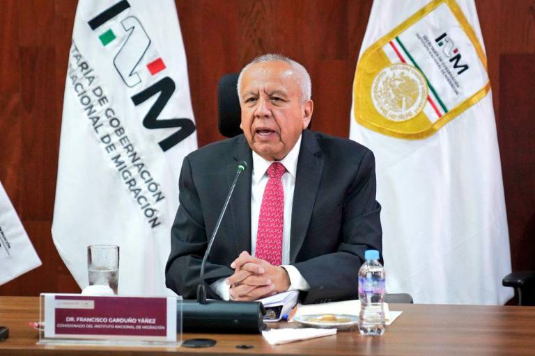 Francisco Garduño seguirá en Migración ‘durante estos meses’, anuncia Sheinbaum