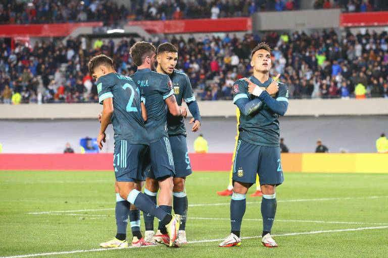 Argentina vence a Perú y da otro paso rumbo a Qatar 2022