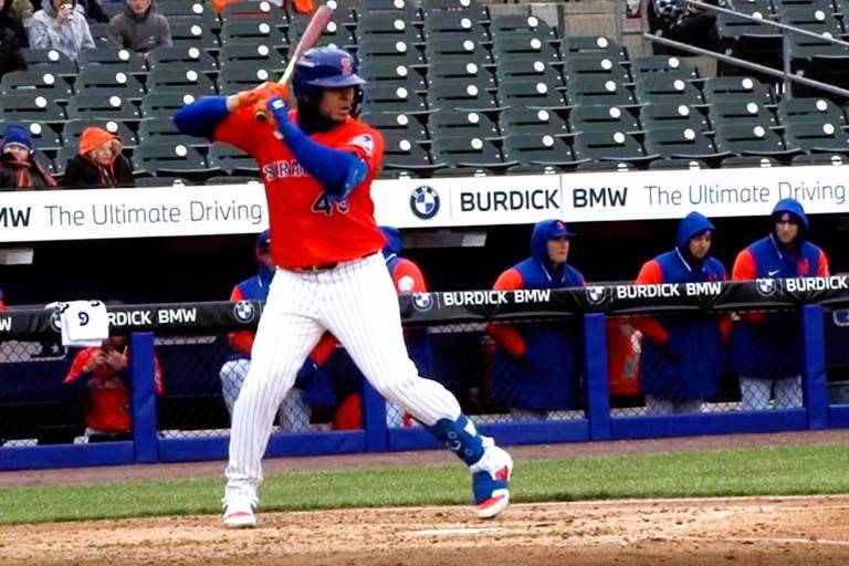 Joey Meneses sigue encendido con la organización de Mets