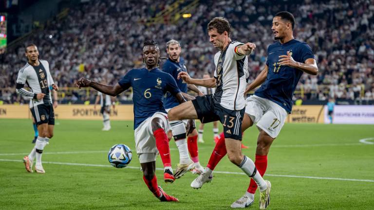 Alemania regresó a la senda ganadora, al vencer en duelo amistoso a Francia.