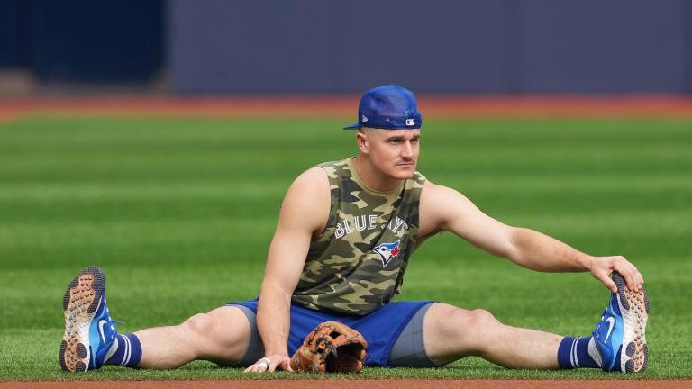Matt Chapman sigue sin firmar contrato para jugar en 2024.