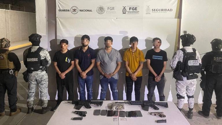 José Manuel “N”, alias “Treviño”, fue detenido junto con otras cuatro personas en un motel ubicado al norte de Culiacán.