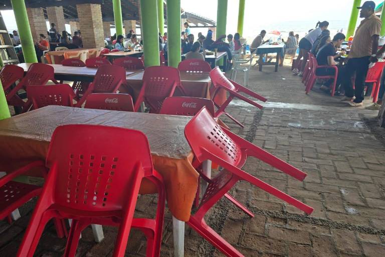 Restaurantes de playas del Caimanero sufren los estragos de la ola de violencia en Sinaloa