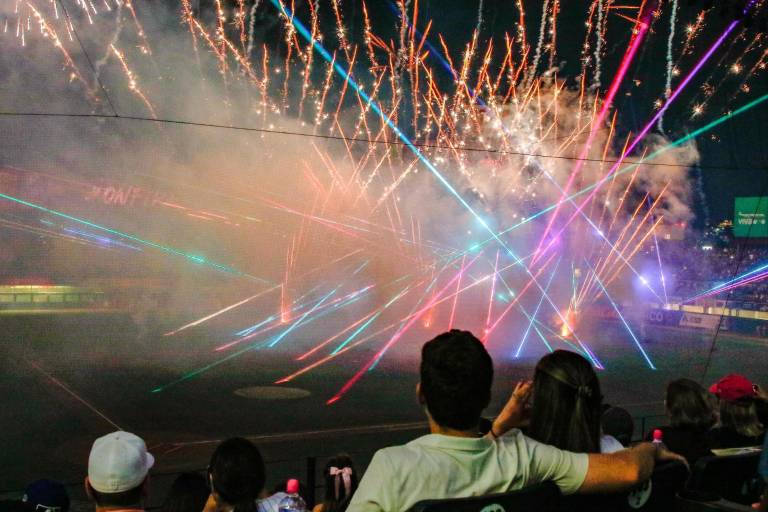Arranca la fiesta del beisbol en Culiacán