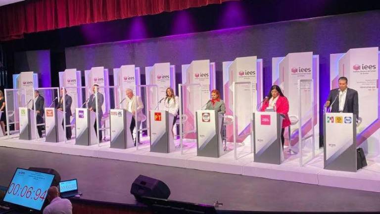 Imagen del debate organizado por el IEES en abril pasado.