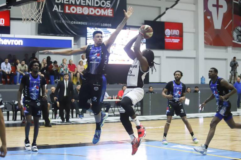 Venados Basketball es opacado por Astros de Jalisco