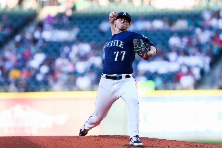 Mets adquieren a Chris Flexen y Trevor Gott de Marineros