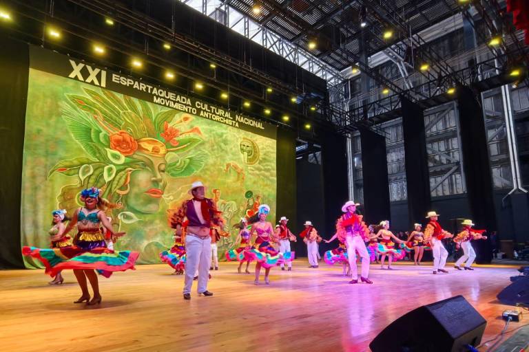 Jóvenes usan arte y deporte como escudo contra la delincuencia organizada en Sinaloa