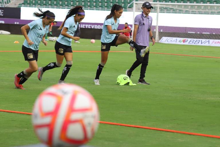 Mazatlán Femenil busca domar a Tigres en el Kraken