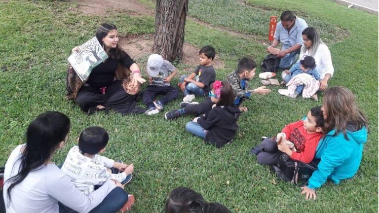 Este domingo 23 de abril se presentará la función de cuentacuentos infantiles “Libros Parlanchines”.