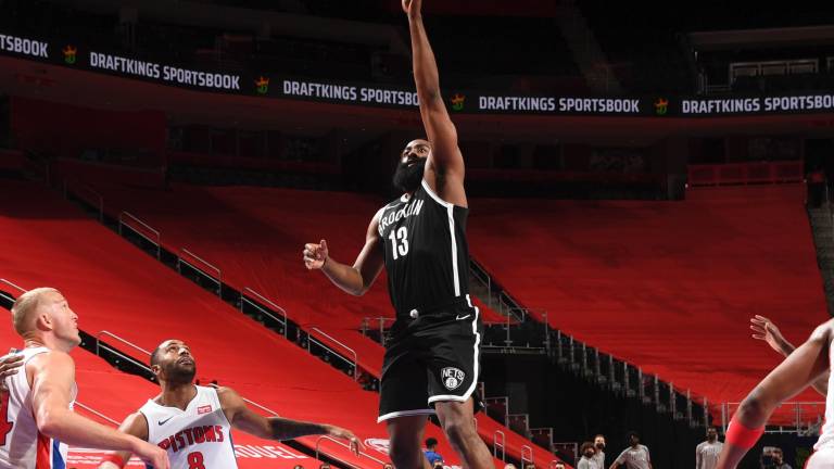 James Harden fue la bujía en el ataque de los Nets de Brooklyn.