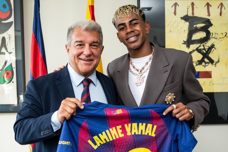 Lamine Yamal, nuevo portador del mítico ‘10’ del Barcelona
