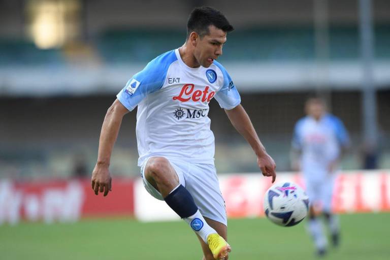 ‘Chucky’ Lozano fue titular y puso asistencia en debut demoledor del Nápoles