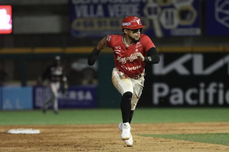 Brayan Quintero vive buen invierno y en verano jugará con Pericos