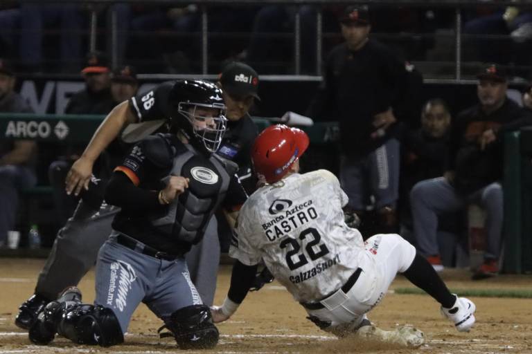Venados reacciona y se acerca 2-1 en la serie ante Naranjeros