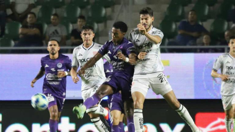 Mazatlán FC y Necaxa ofrecieron un juego que quedó a deber en El Encanto.