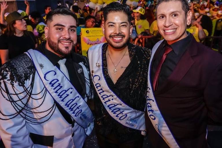 Candidatos a Reina Infantil y Rey de la Alegría dedican un mensaje de feliz Año Nuevo