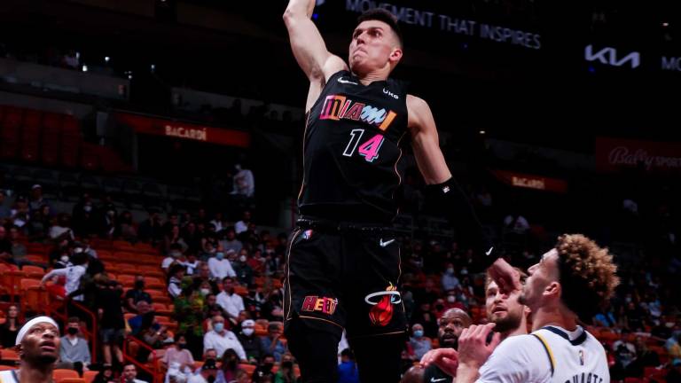 Tyler Herro fue la figura del Heat sobre los Pacers.