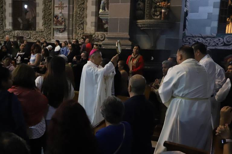 Celebra Obispo en Catedral de Mazatlán la Última Cena de Cristo