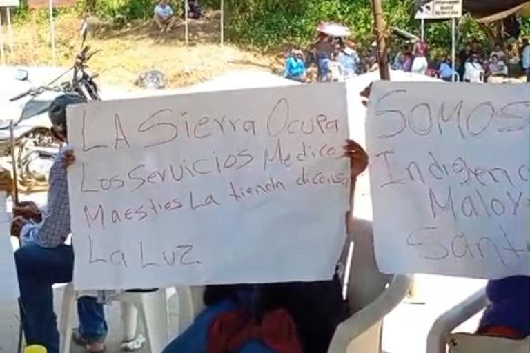 Comunidades serranas de Rosario bloquean carretera; exigen servicios básicos