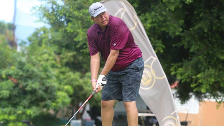 Antonio Morales es de los competidores del Nacional de Caddies.