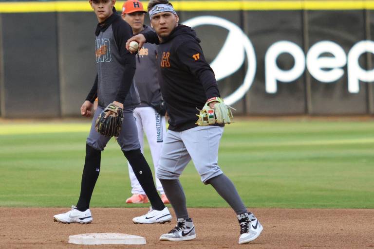 Naranjeros entrena por última ocasión previo a la Serie Final