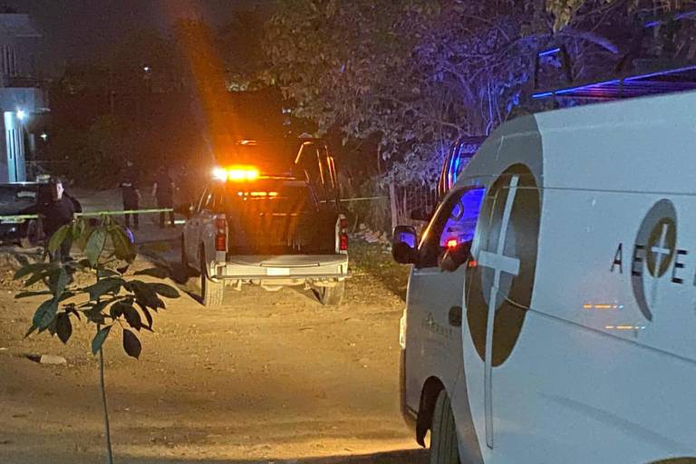 En Mazatlán, hombres armados sacan de su casa a un vecino del Ejido El Conchi y lo asesinan
