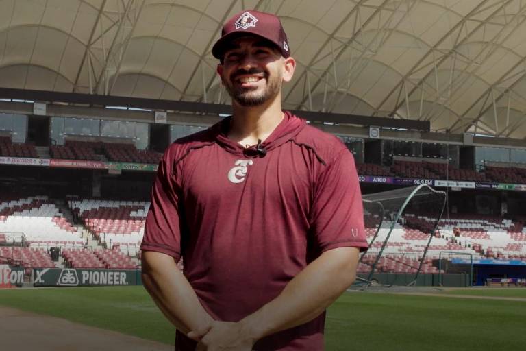 Roel Ramírez ya viste los colores de Tomateros de Culiacán