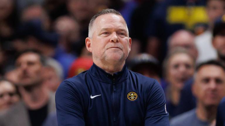 Michael Malone fue despedido como coach en jefe de los Nuggets.