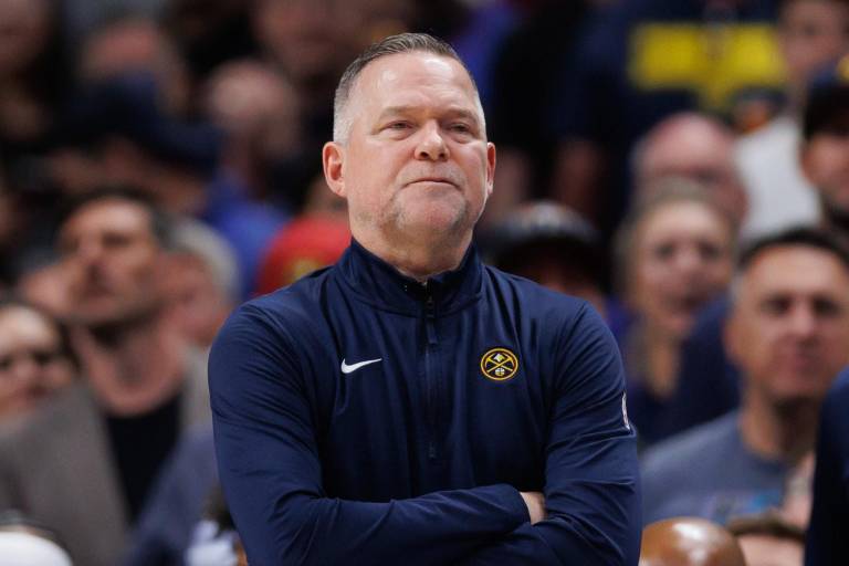 Denver Nuggets despiden al entrenador Michael Malone