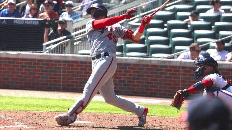 Joey Meneses conectó su décimo cuadrangular para darle el triunfo de los Nacionales de Washington.