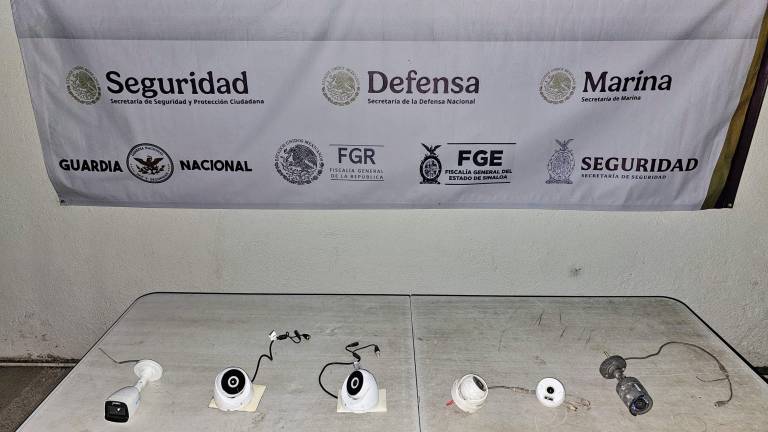 Las fuerzas armadas localizaron y aseguraron seis cámaras fijas con cableado en El Limón de los Ramos, Culiacán.