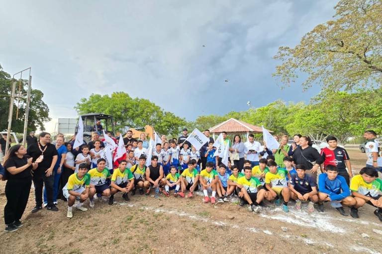 Inicia rehabilitación de Multideportivo Juan Lauro Martínez Barreda, en Elota