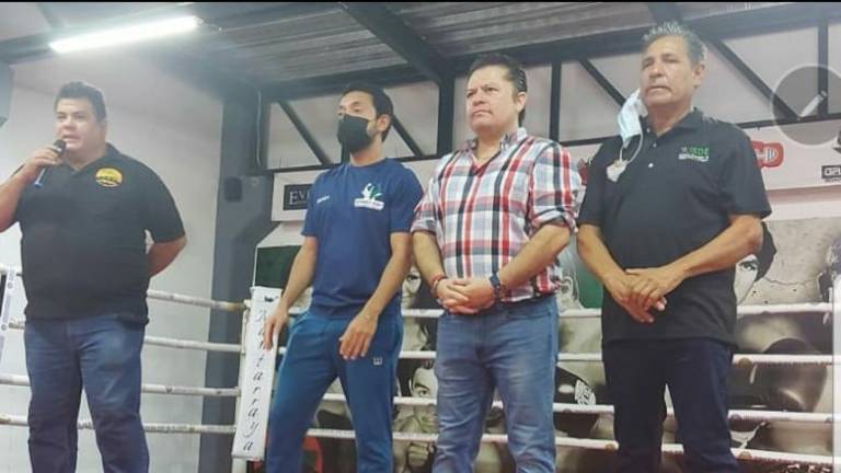 La ceremonia de apertura del torneo boxístico.