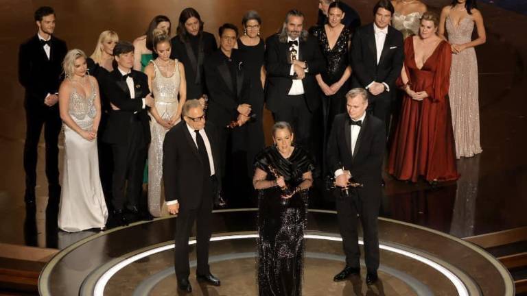 Oppenheimer se lleva la noche de los Oscar ganando siete premios de la Academia.