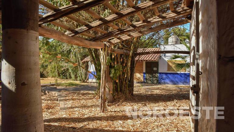 Actualmente las instalaciones de La Chuparrosa Enamorada están en el abandono.