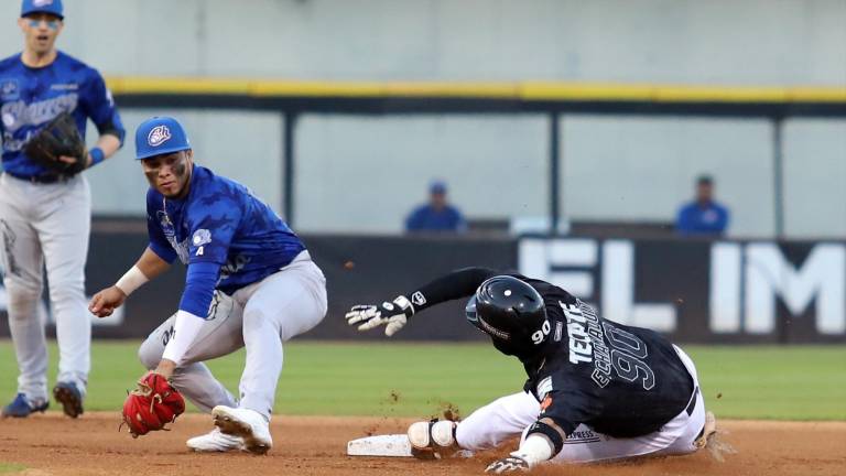 Naranjeros de Hermosillo se llevó un gran duelo de pitcheo ante Charros de Jalisco.