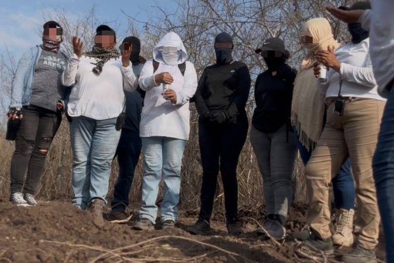 Hallan dos nuevas fosas en Lomas de Monterrey, en Mazatlán; suman 12 osamentas