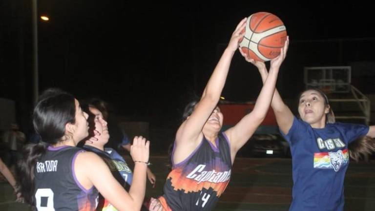 La rama femenil cada vez más arroja muy cerrados partidos en el Torneo Casa Hogar.