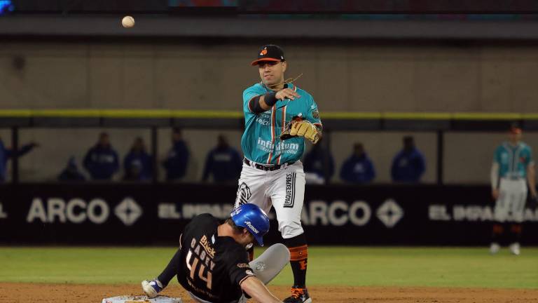 Charros pega primero en la semifinal.
