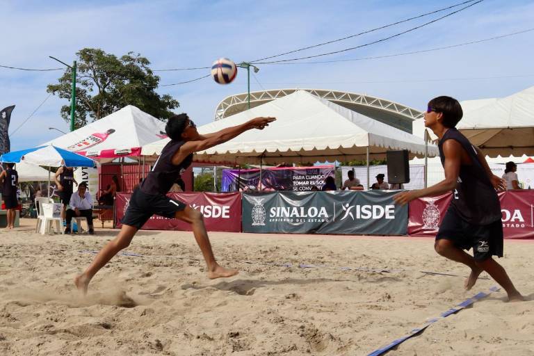 La primera es de plata para Mazatlán, en estatal de voleibol de playa