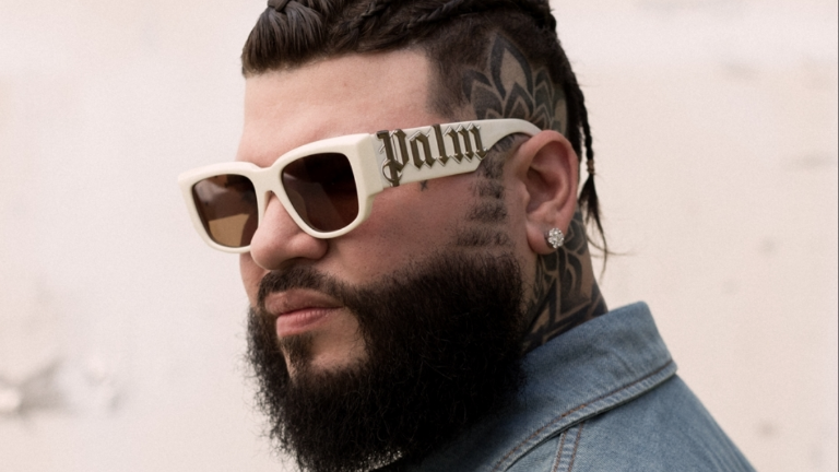 Farruko lanza su nuevo sencillo Pasa_je_ro.