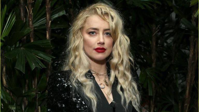 Amber Heard está tratando de mejorar su imagen ante el público.