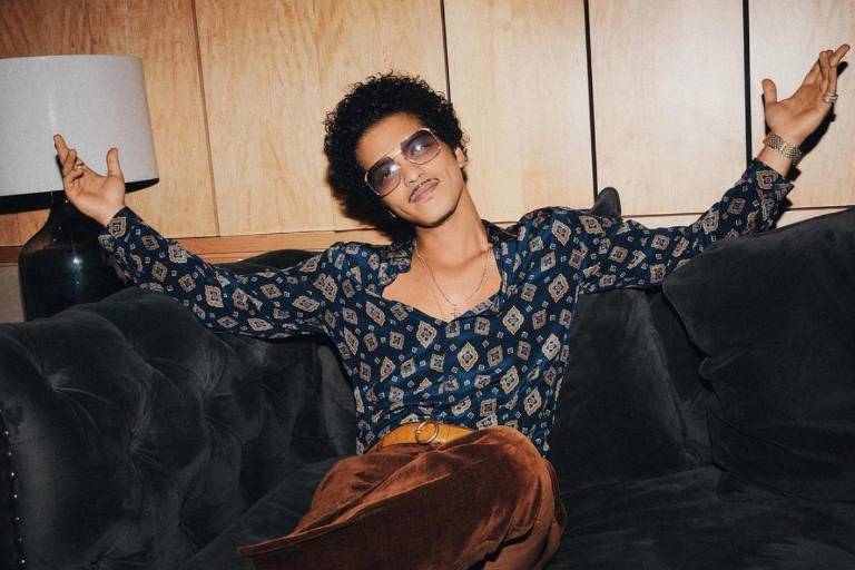 Cancela Bruno Mars concierto en Israel y queda ‘atrapado’ en Tel Aviv