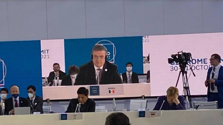 El canciller Ebrard llamó a que se destinen 100 mil millones de dólares anuales para que países en desarrollo puedan cumplir metas de adaptación y mitigación del cambio climático.