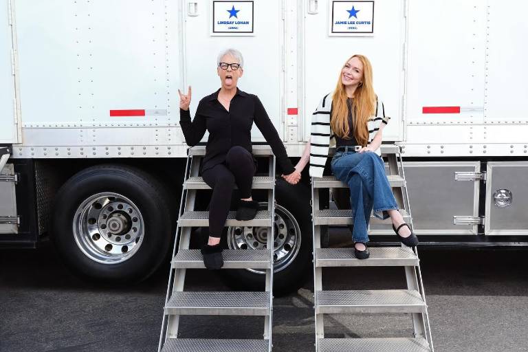 Lanza Disney primera imagen de Jamie Lee Curtis y Lindsay Lohan en ‘Un viernes de locos 2’